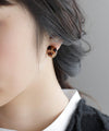 Chic colored earrings with shiny plates [oval]