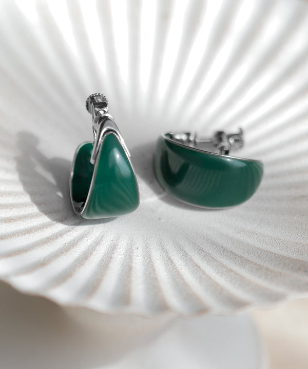 グリーンカールイヤリング[M]