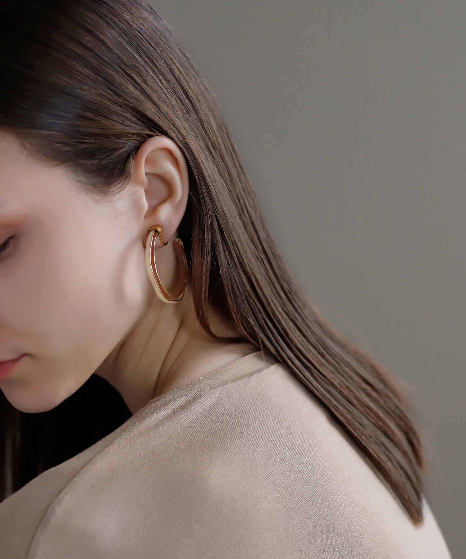 mimi33】バイカラーフープイヤリング[Ownideal]｜アネモネ・シエナロゼ