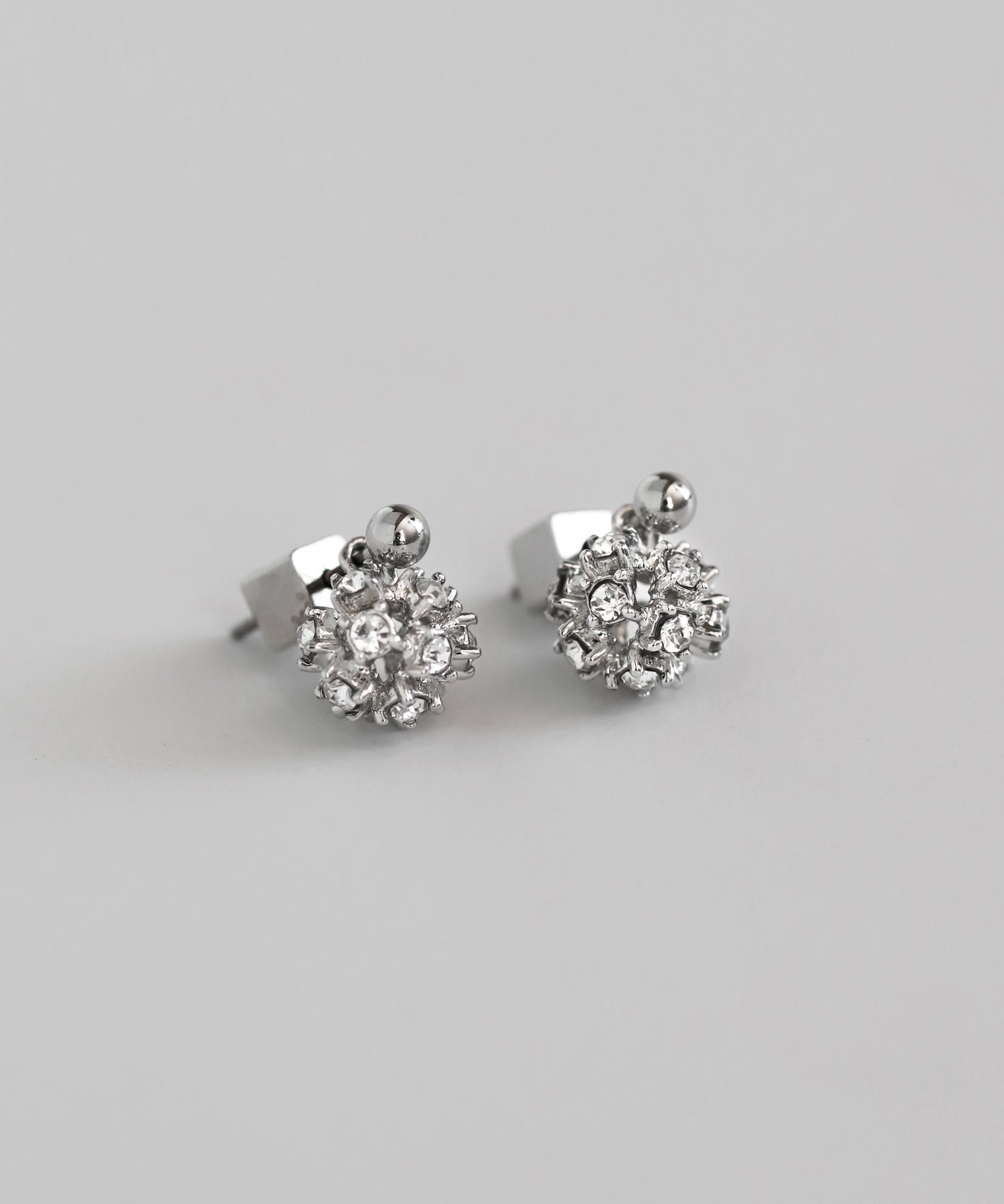 mimi33】ビジューボール2WAYピアス[Sheerchic]｜アネモネ・シエナロゼ