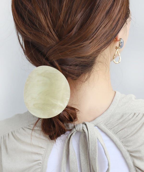 ビッグラウンドプレートのヘアゴム