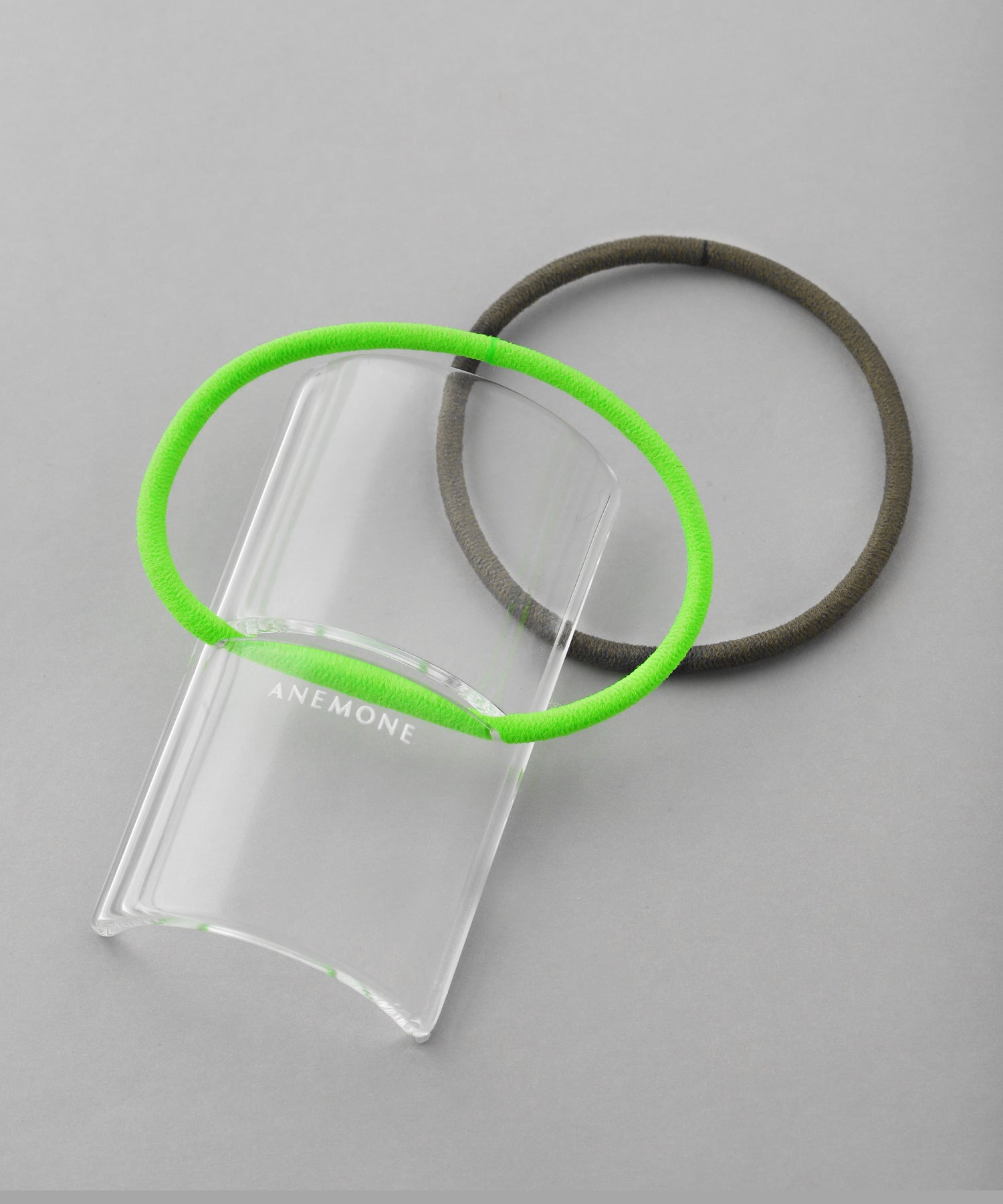 ANEMONE】クリアプレートスリットポニー[ヘアゴム2本セット]｜SANPO