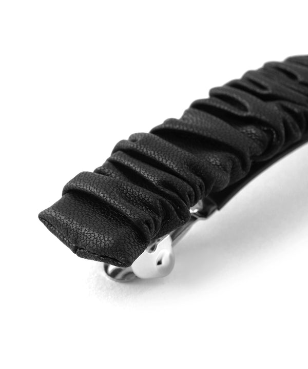 レザー調スクエアギャザーバレッタ