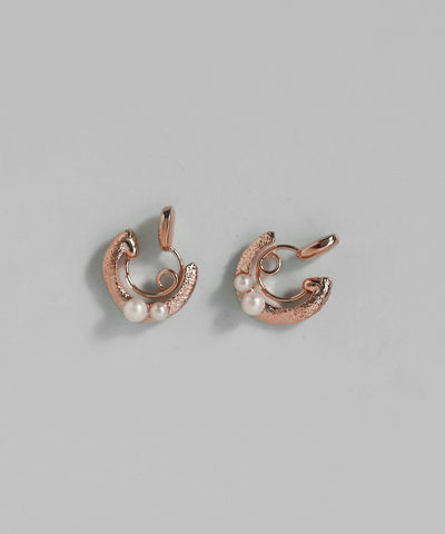 Pearl hoop earrings [Sheerchic]