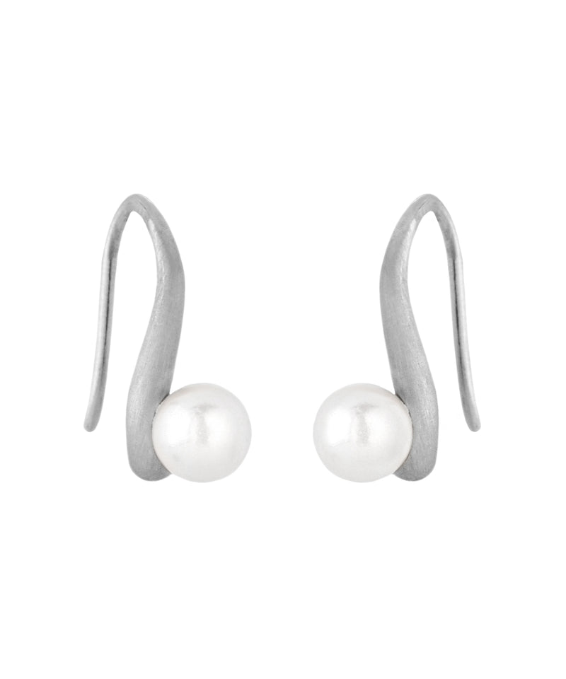 パール×ウェーブメタルフックピアス