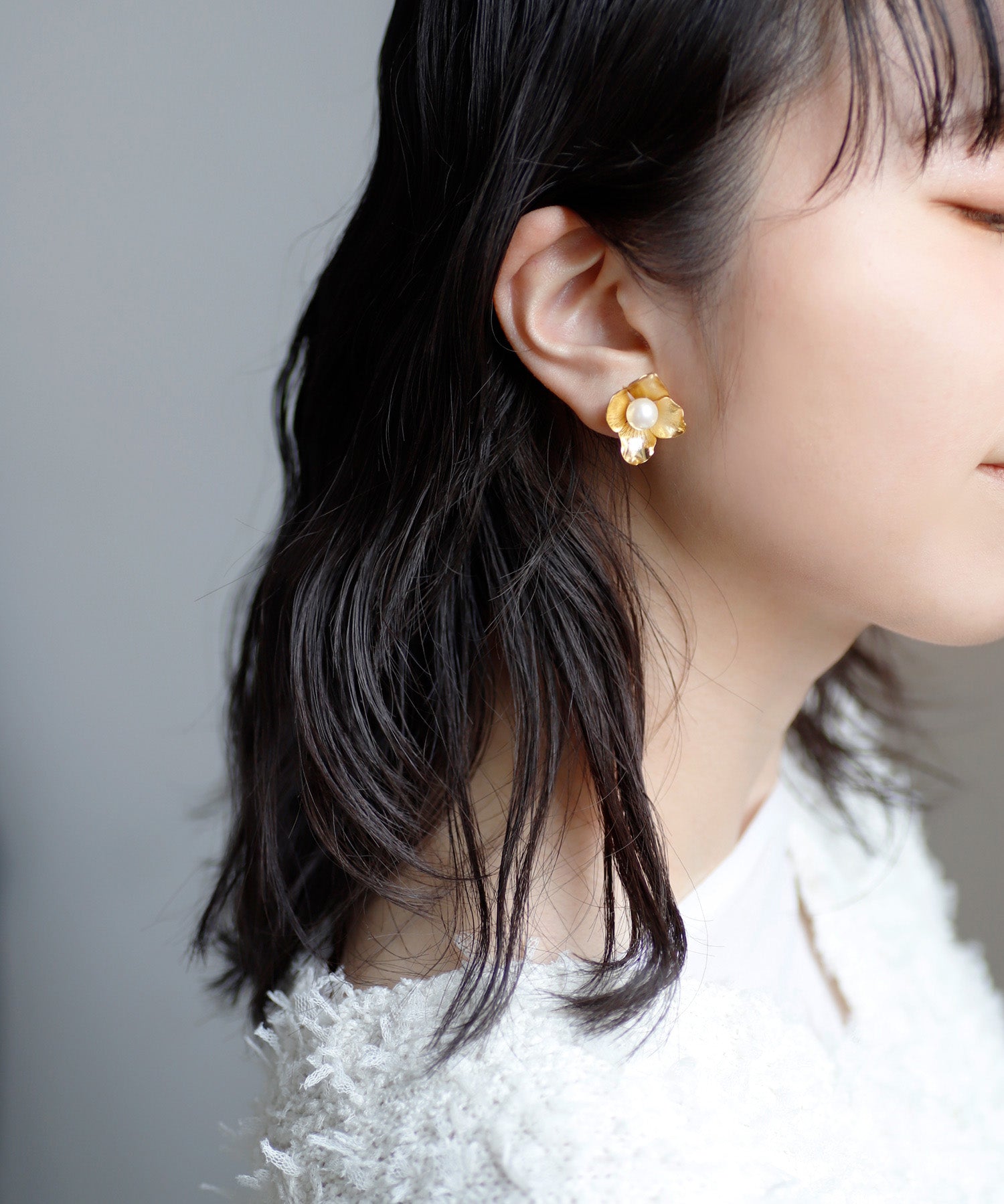 mimi33】パール×フラワーピアス[Ownideal]｜アネモネ・シエナロゼ