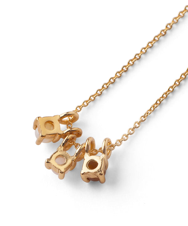 天然石とパールのネックレス