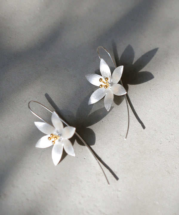 甘くない、上品な印象のフラワーモチーフアクセ「Exotic Flora」 7