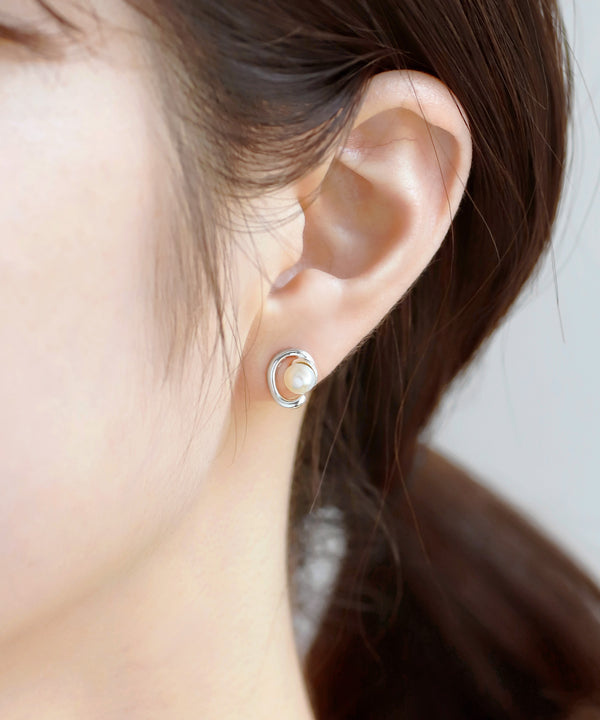 淡水パール×オーバルラインピアス[silver925]