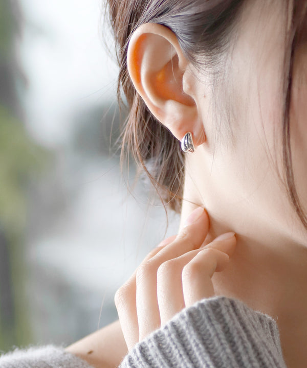 Curl earrings [C] [Silver plating]