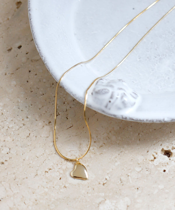 メタルハートネックレス