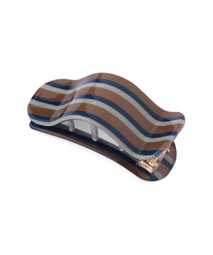 Multi-border arch clip