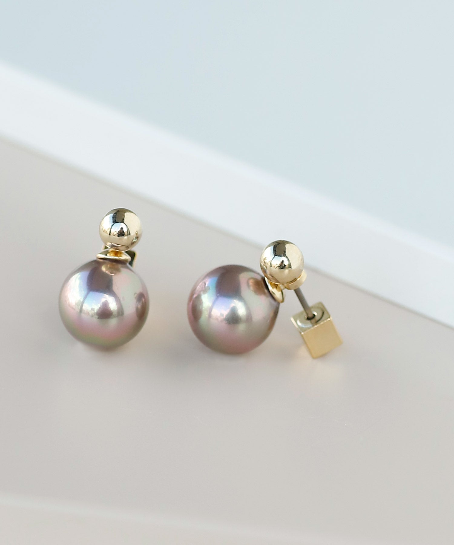 3点set〈万華・クリームパール×ラピスラズリ＆beige〉 36ctw White Sapphire and Pearl Chandelier Earrings | SayaBling