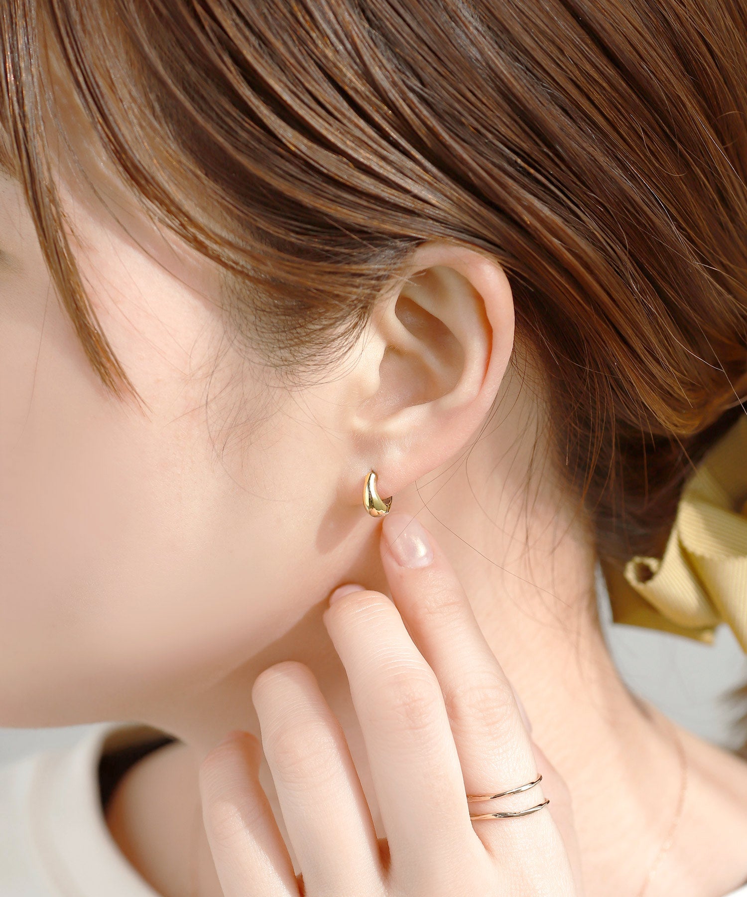 ルミナスビーズフープピアス E131H25627-W（4週間発送） ルミナスビーズフープピアス E131H25627-W（4週間発送） ルミナス