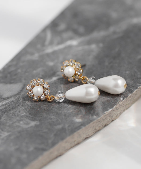 ビジューフラワー×パールピアス