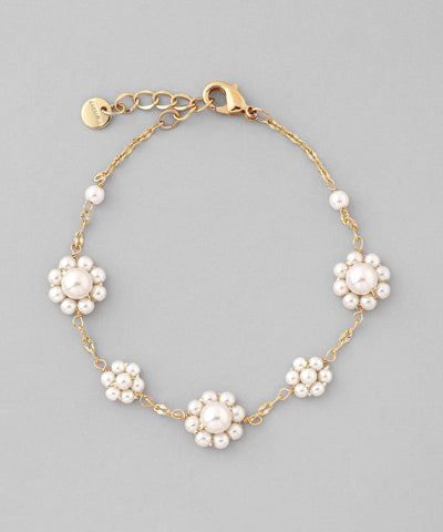 パールフラワーブレスレット