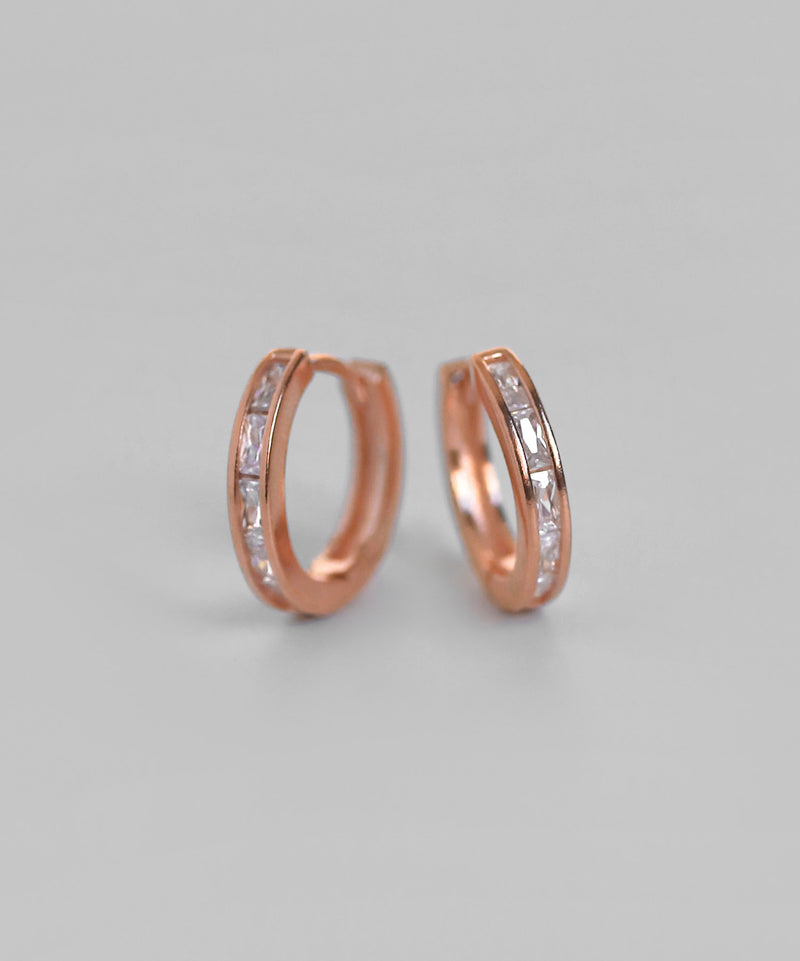 ビジューラインフープピアス[Sheerchic]