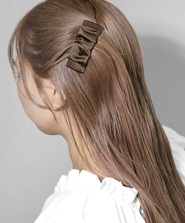 シルクギャザースリーピン