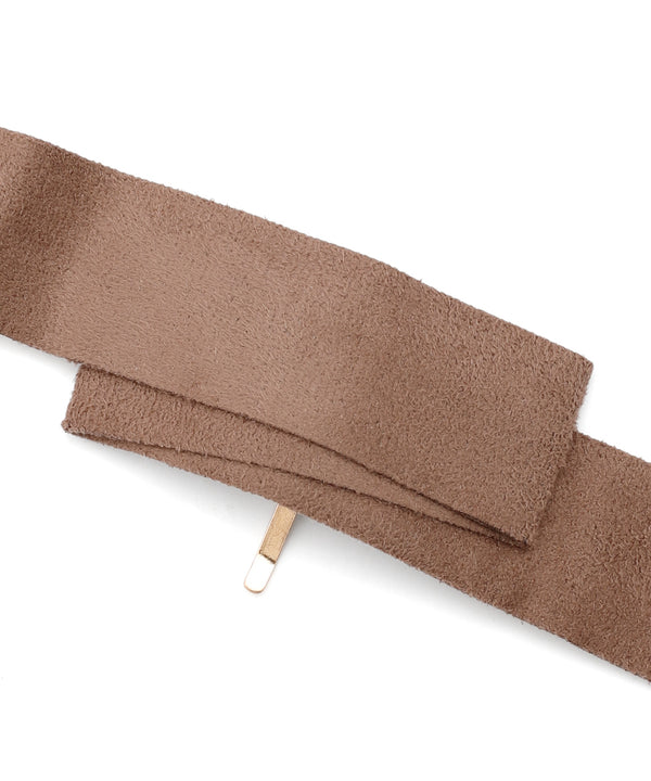 シックカラーのスエード調タイトポニーフック