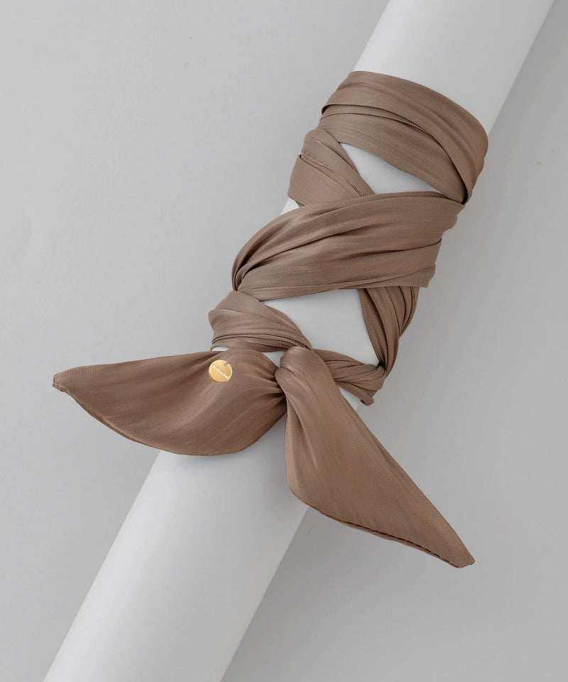 Wrinkle Satin Spindle Pony