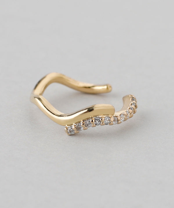 大人の横顔に華やぎをプラス！オススメのイヤーカフ重ね付けコーデ。 16