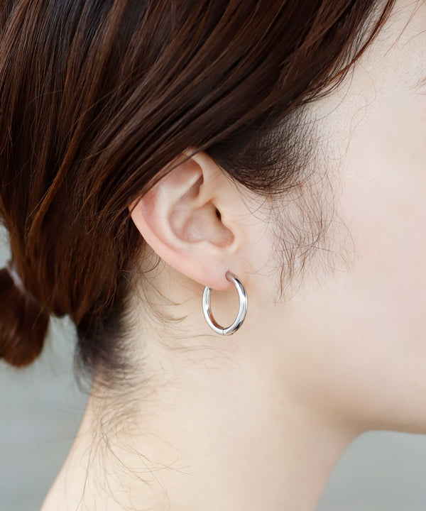 【ステンレス】フープピアス[直径22mm]