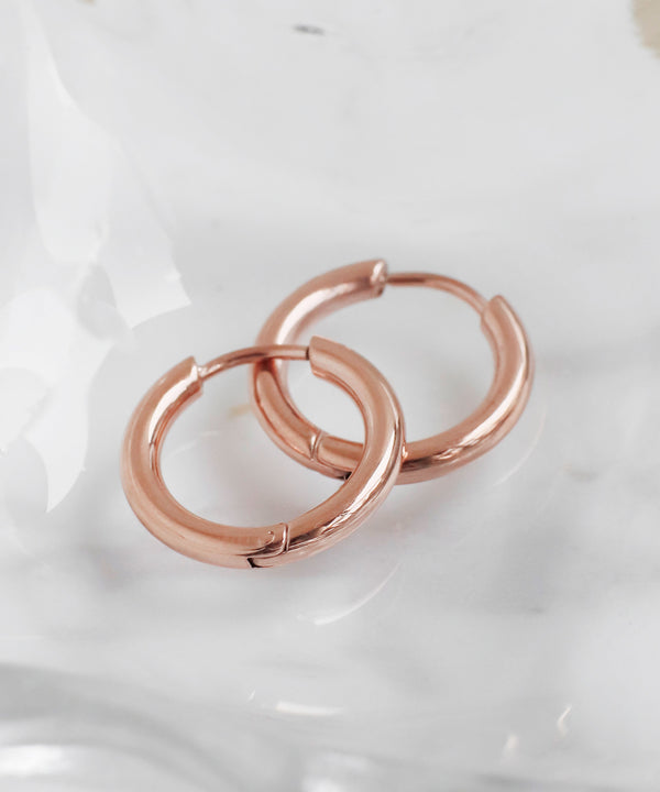 【ステンレス】フープピアス[直径17mm]