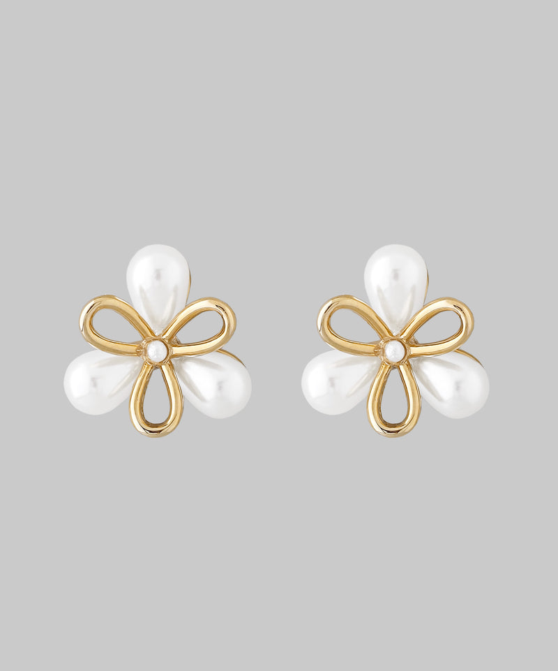パール×メタルフラワーピアス