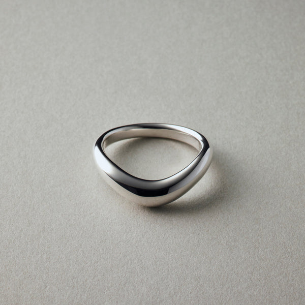 Curve Ring SV