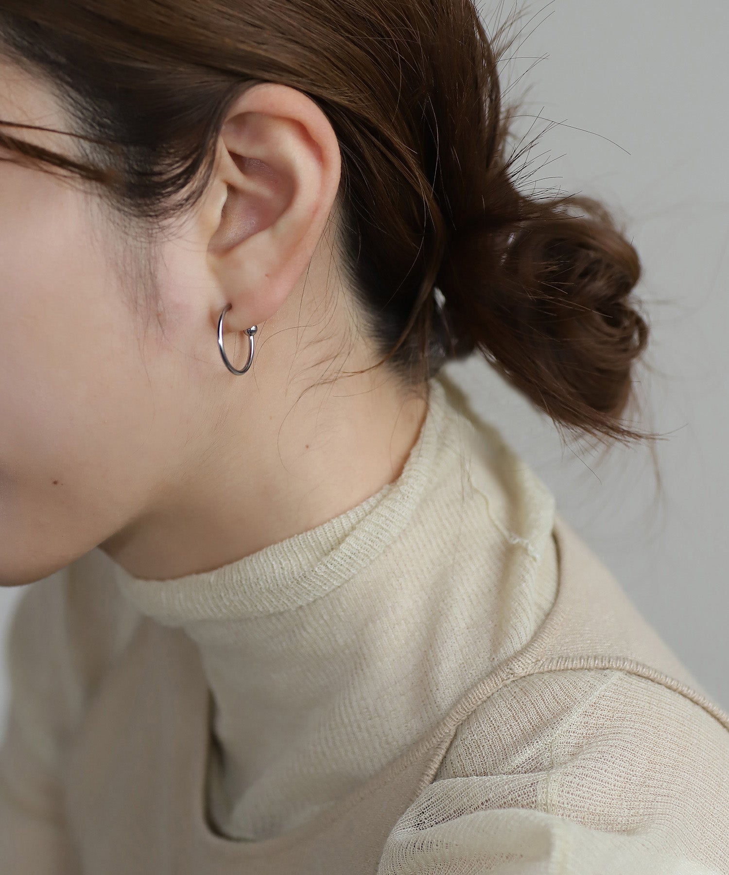 mimi33】コンビカラー2WAYアシメフープピアス[ステンレス][Ownideal
