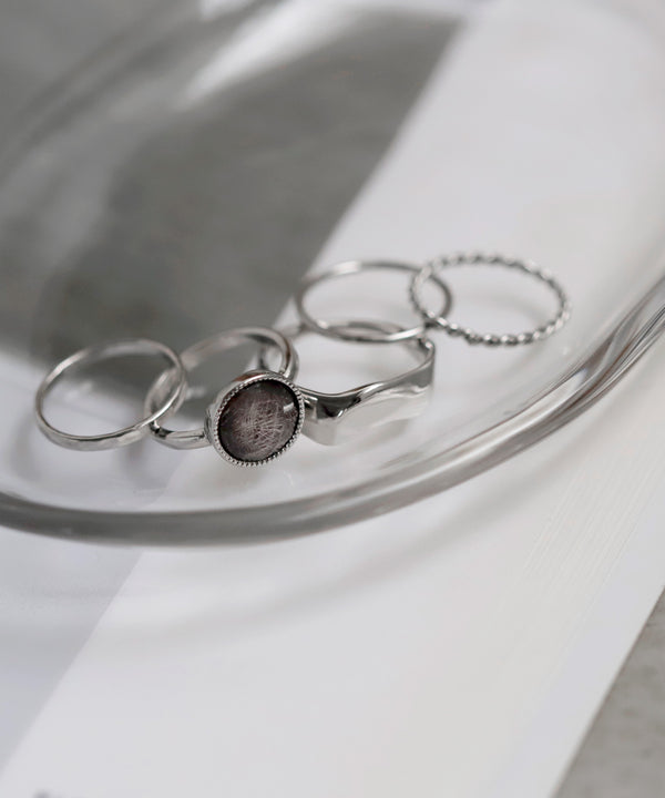 Sheer color stone design ring [set of 5]