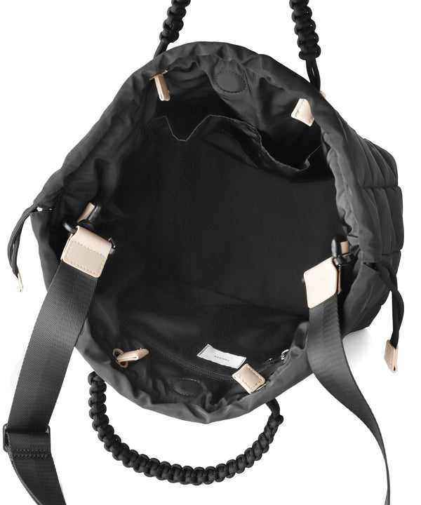 [Trideep] Weekly quilted 2-way bag