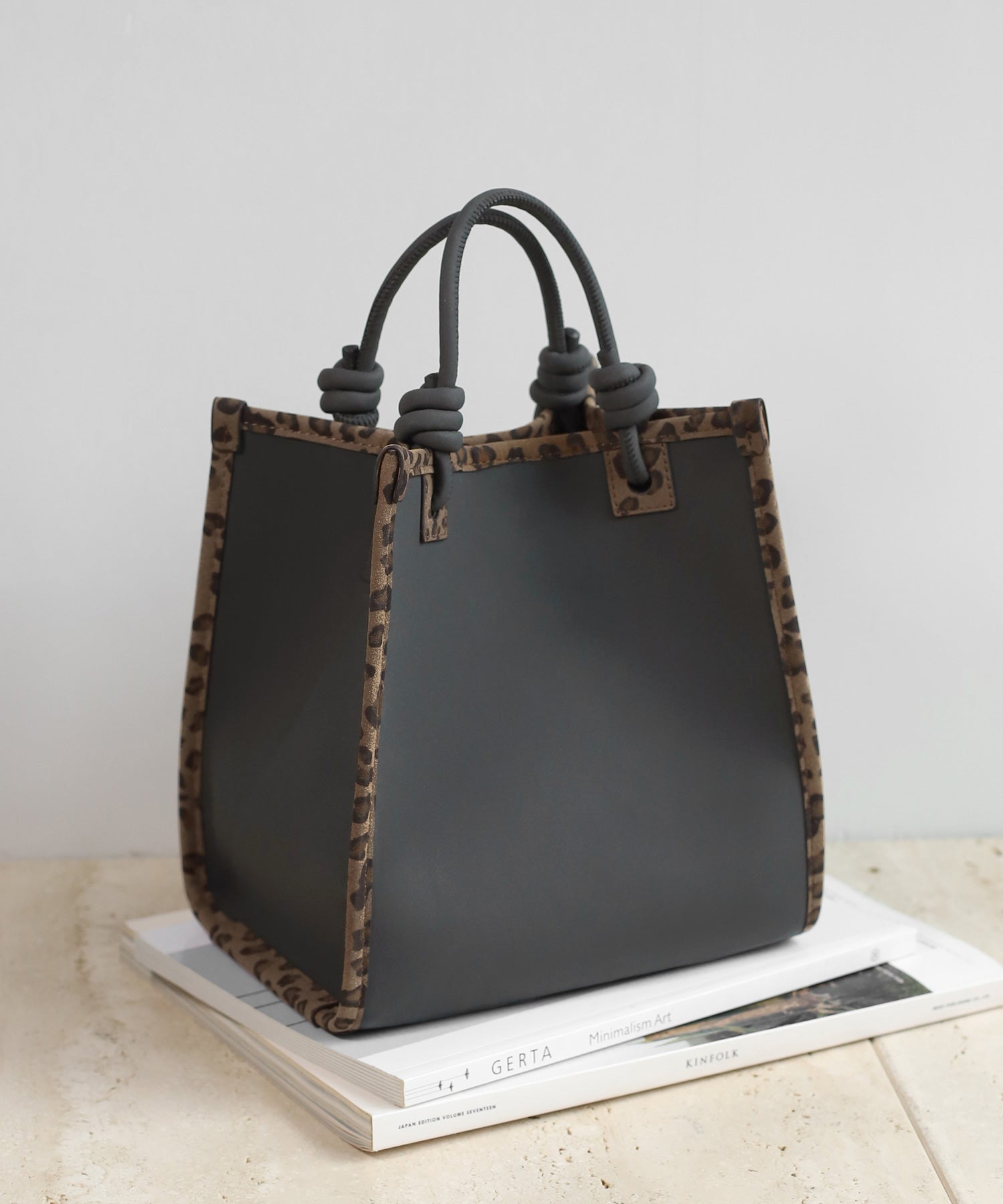 ANEMONE】【Trideep】レオパードスクエア2WAYバッグ｜アネモネ