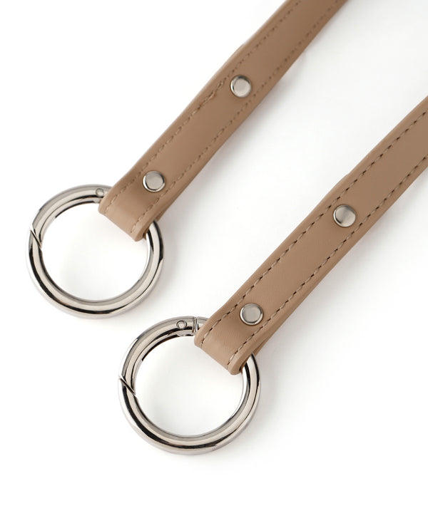レザー調ショルダーストラップ
