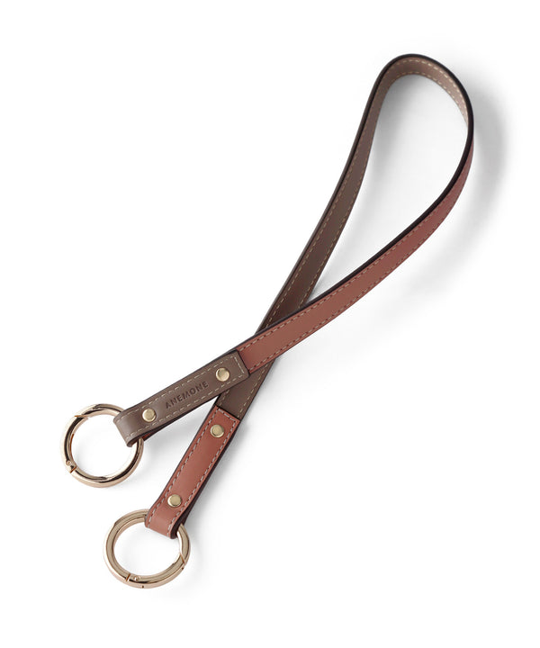 レザー調ショルダーストラップ