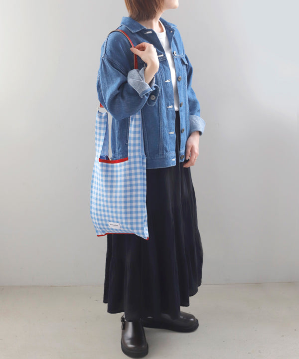 レザー調ショルダーストラップ