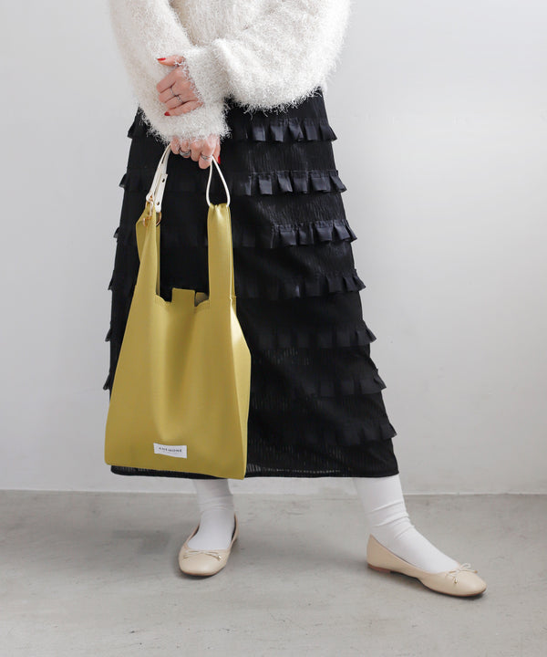 レザー調ショルダーストラップ