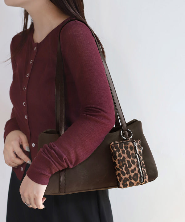 Leather-like fragment case