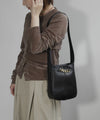 Chain point leather-look shoulder bag