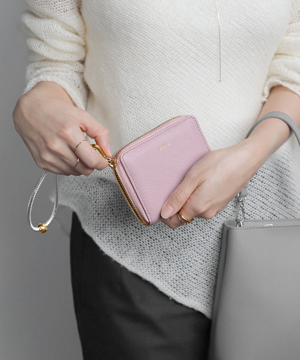 【BEAURE】ストラップ付きレザーウォレット