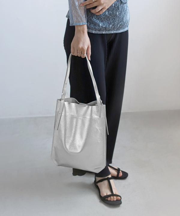 【BEAURE】レザートートバッグ