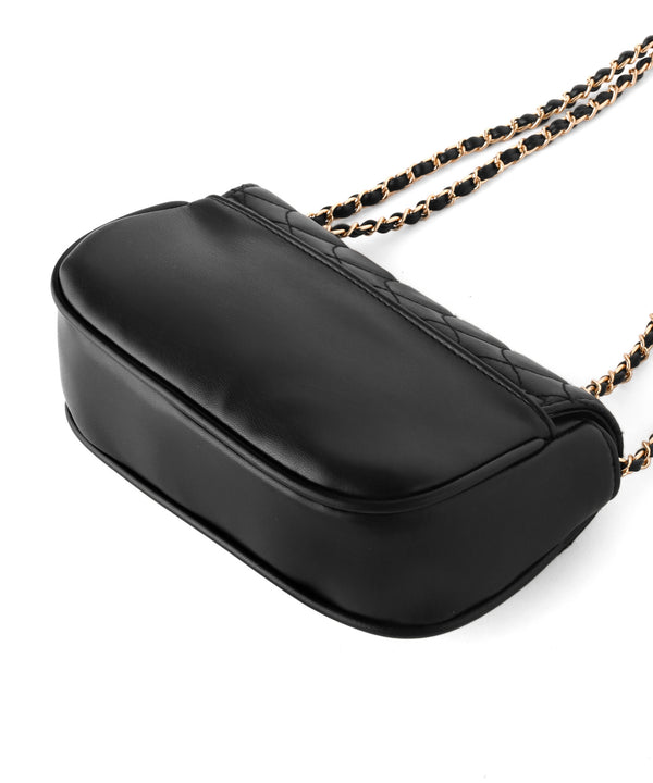 キルティングポシェット