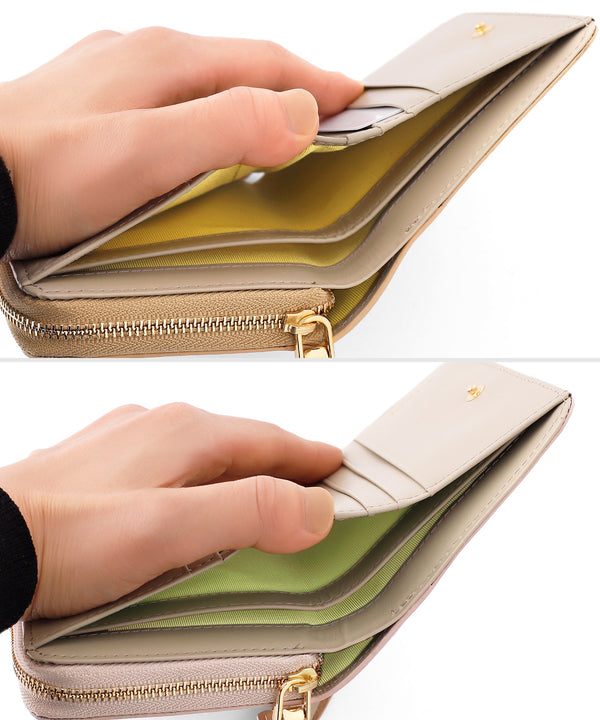 タッセルチャーム付きレザーウォレット