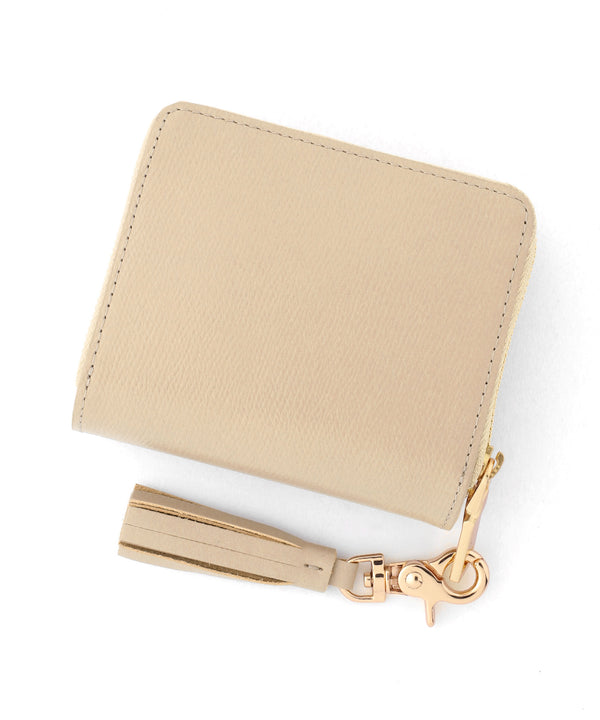 タッセルチャーム付きレザーウォレット