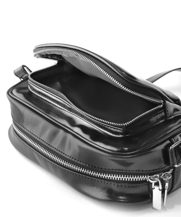 Leather shoulder bag