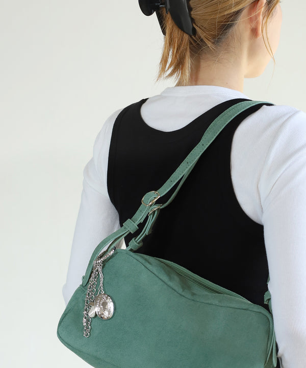 オーバルロケットチャーム