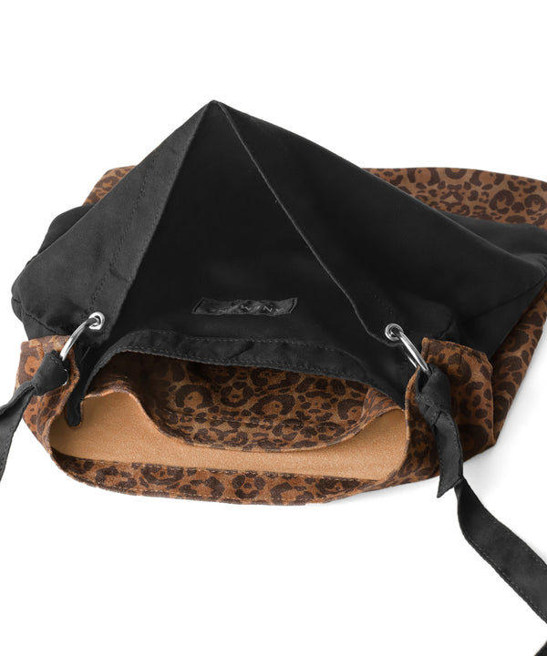 スエード調アニマル柄ショルダーバッグ