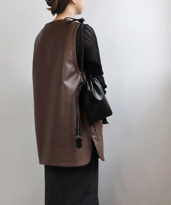 [COOCO] Lamb leather drawstring shoulder bag