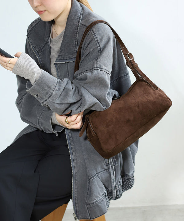 スエード調ボストンバッグ