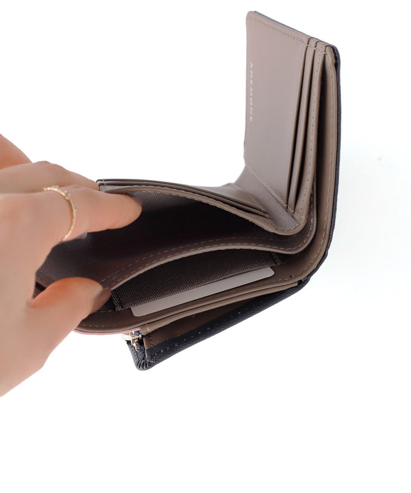 エンボスレザーミニウォレット